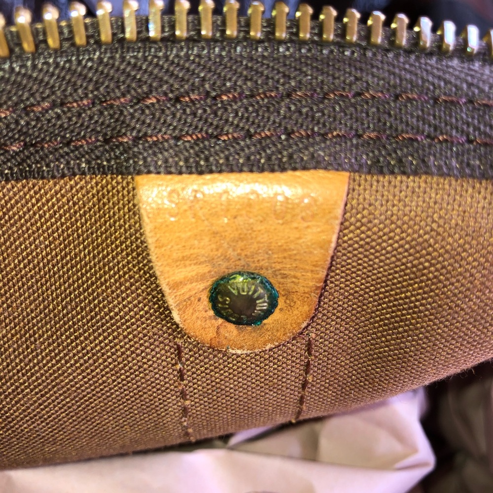 SOLD—Authentic Louis Vuitton keepall 50 w lock - Picture 6 of 6
